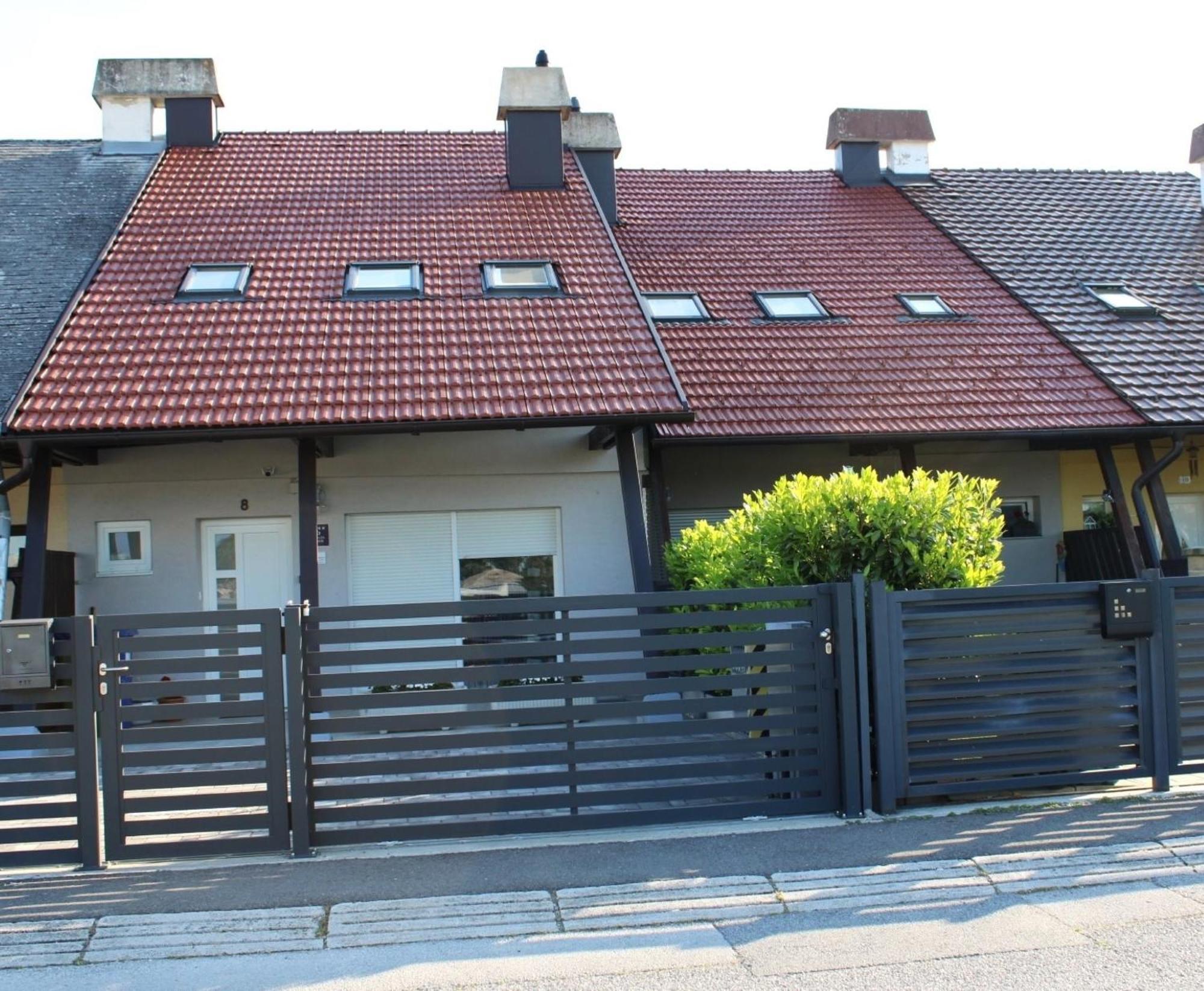 Dream Day Holiday House ยาสเตรบาร์สโก ภายนอก รูปภาพ
